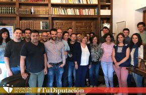 La presidenta con los operadores TIC