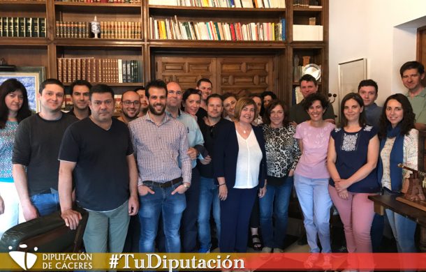 La presidenta con los operadores TIC